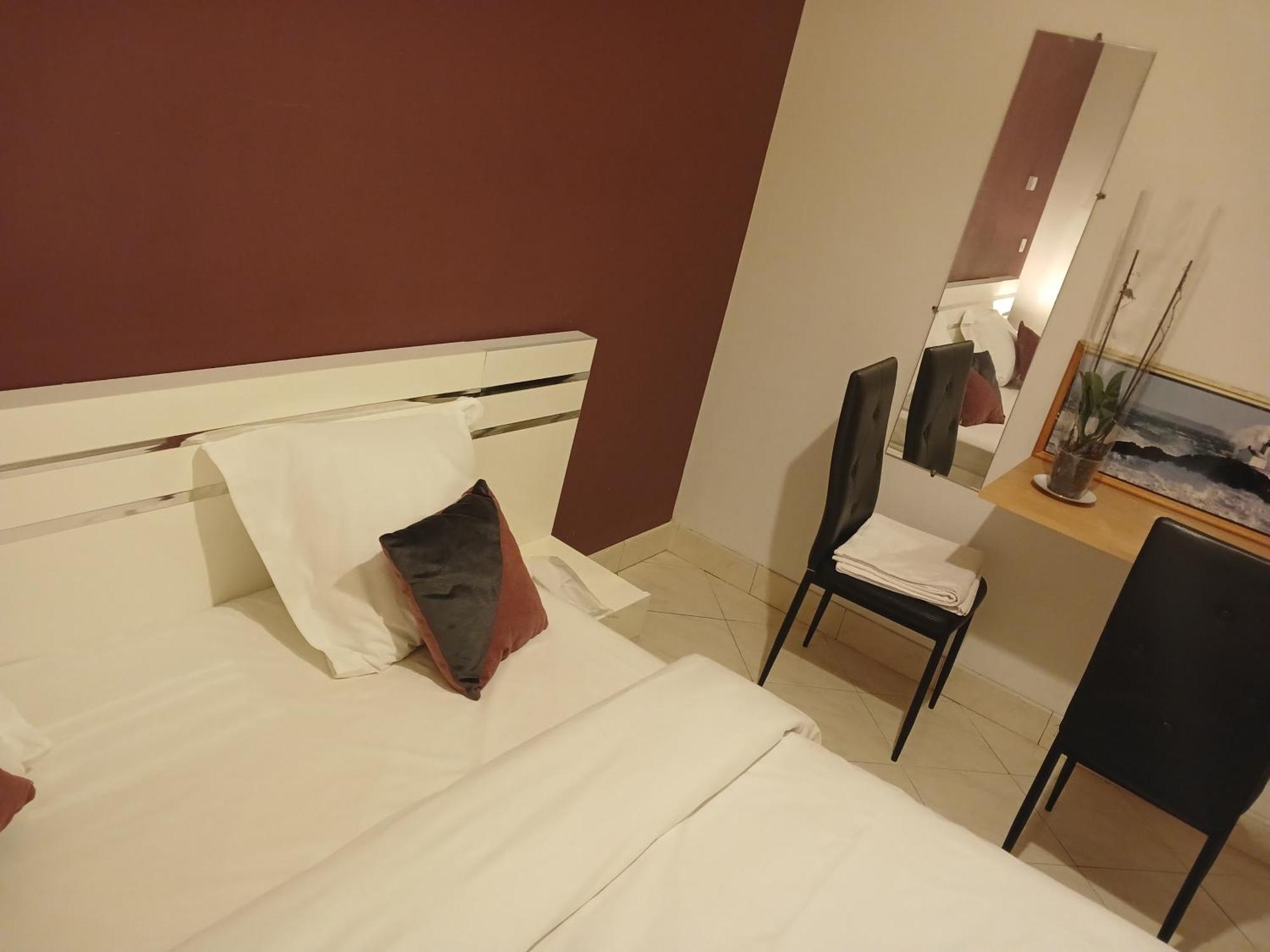 Paradis Chambres D'Hotes Proche Paris - Aeroport Charles De Gaulle Airport - Parc Des Exposition Villepinte - Dysnayland Paris. Tremblay-en-France Екстер'єр фото